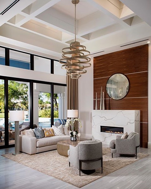 Waterfront residence lighting
