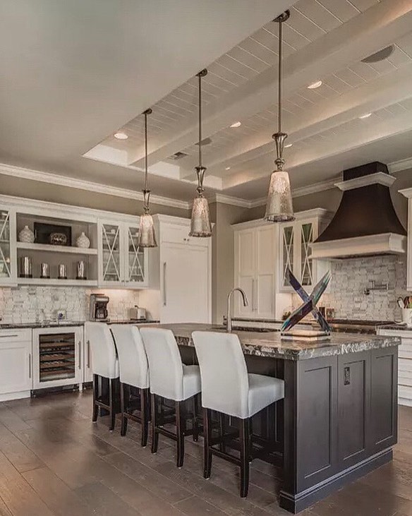 Builder and custom residential lighting packages