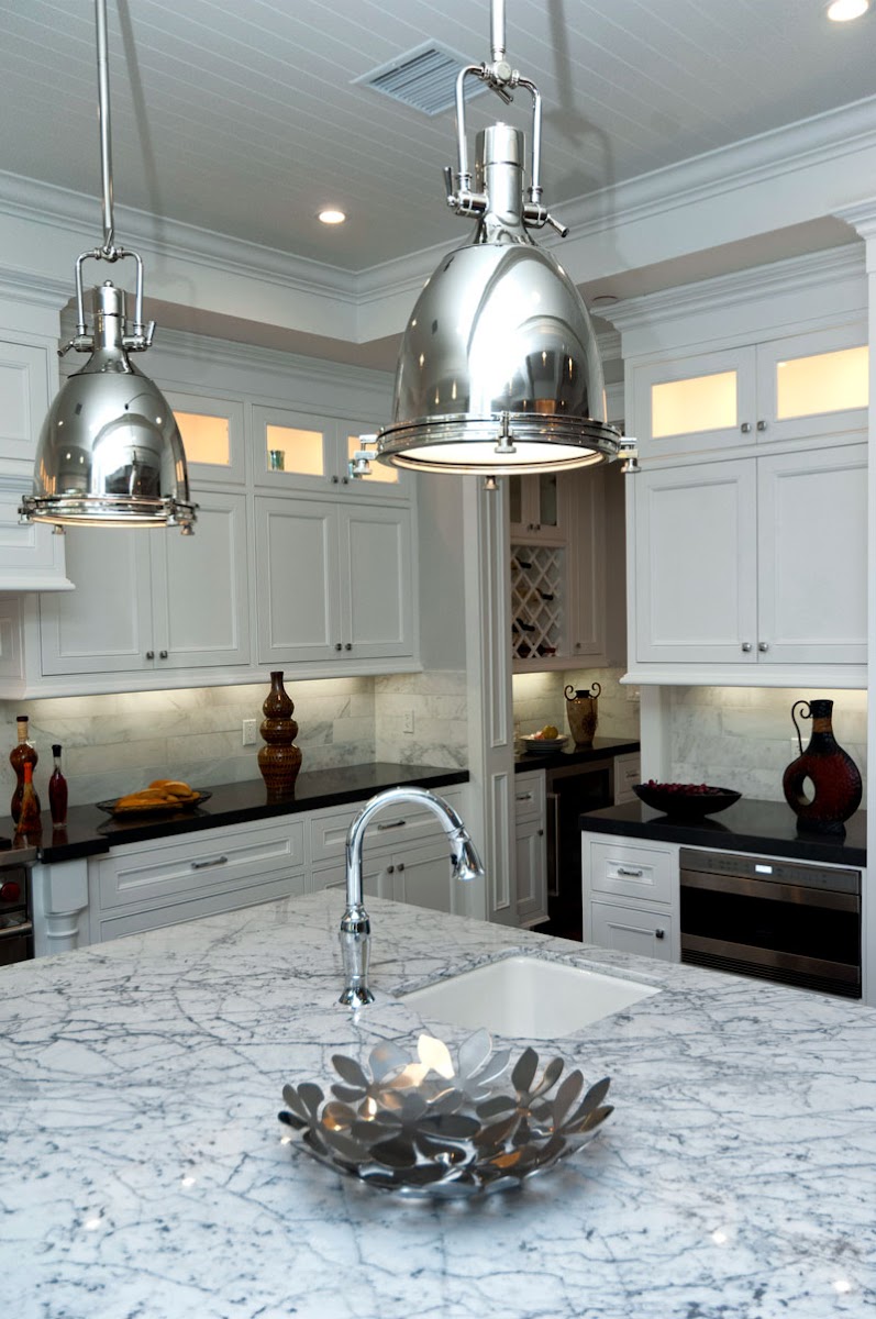 Kitchen and island lighting